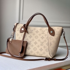 LV Shopping Bags